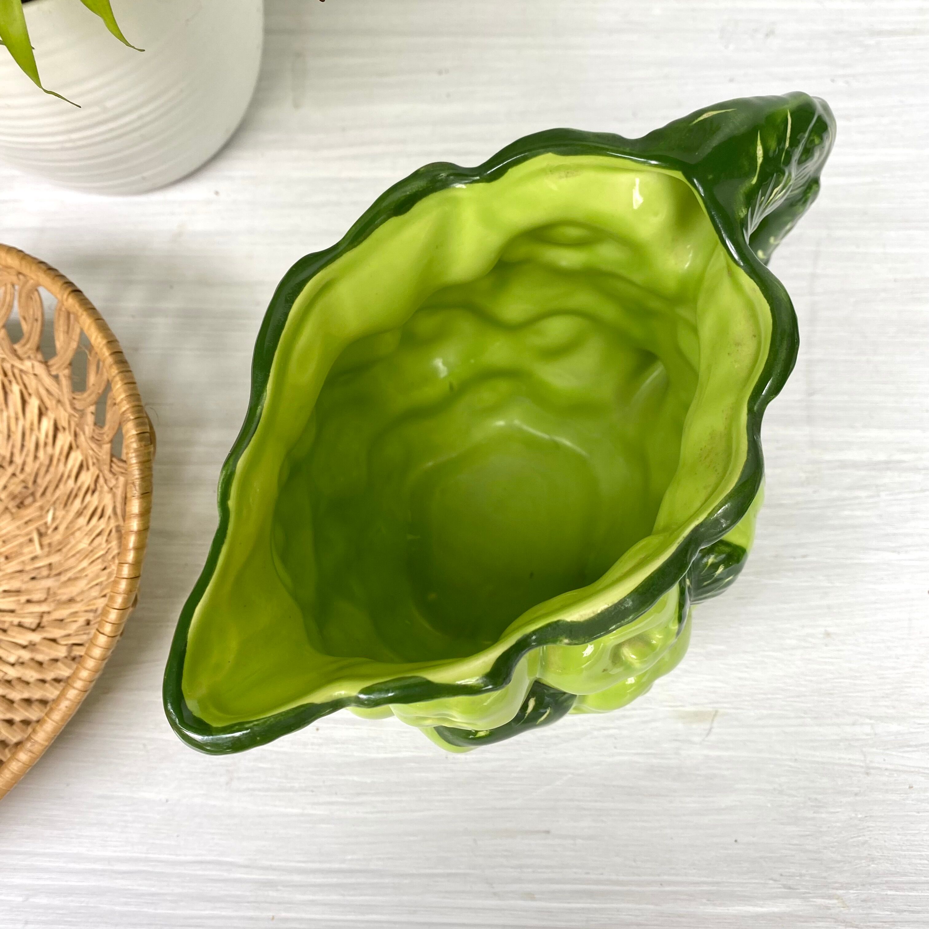 Pitcher in apple slurry