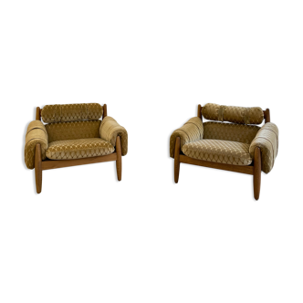 Pair of wooden and velvet armchairs