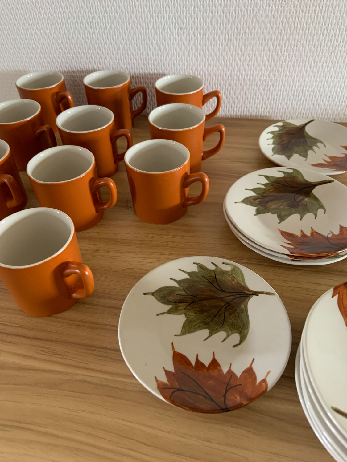 Oven King Italy coffee cups and sub-cups