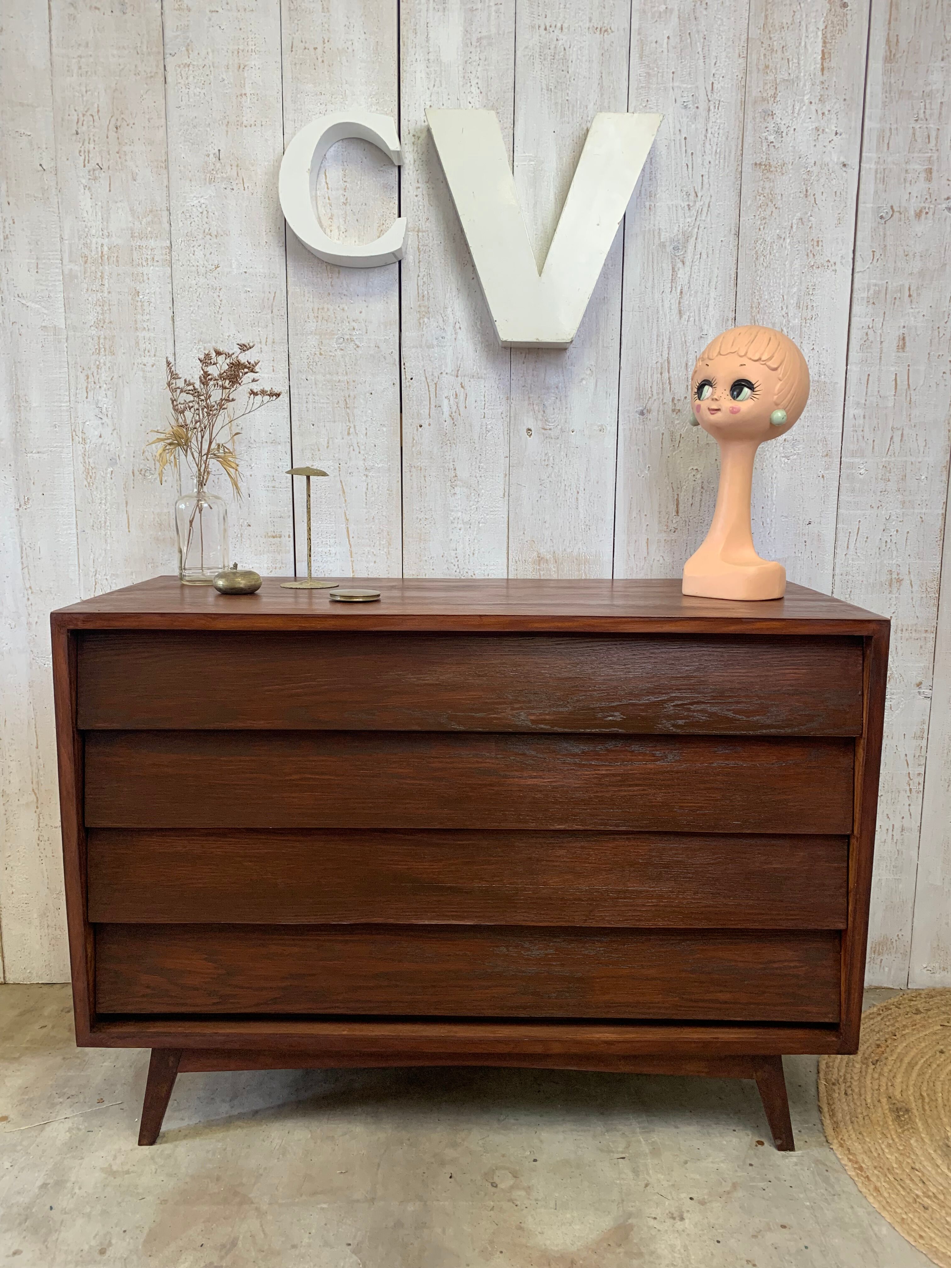 Vintage chest of drawers