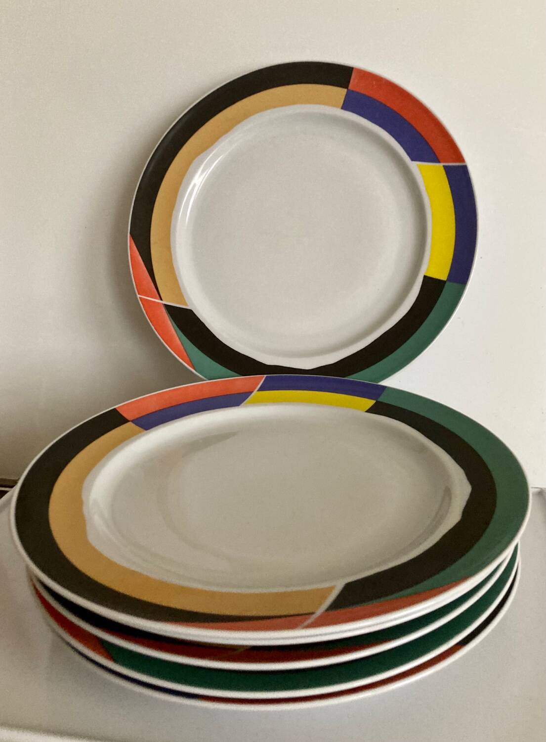 6 Memphis Style Dinner Plates by Habitat Vintage