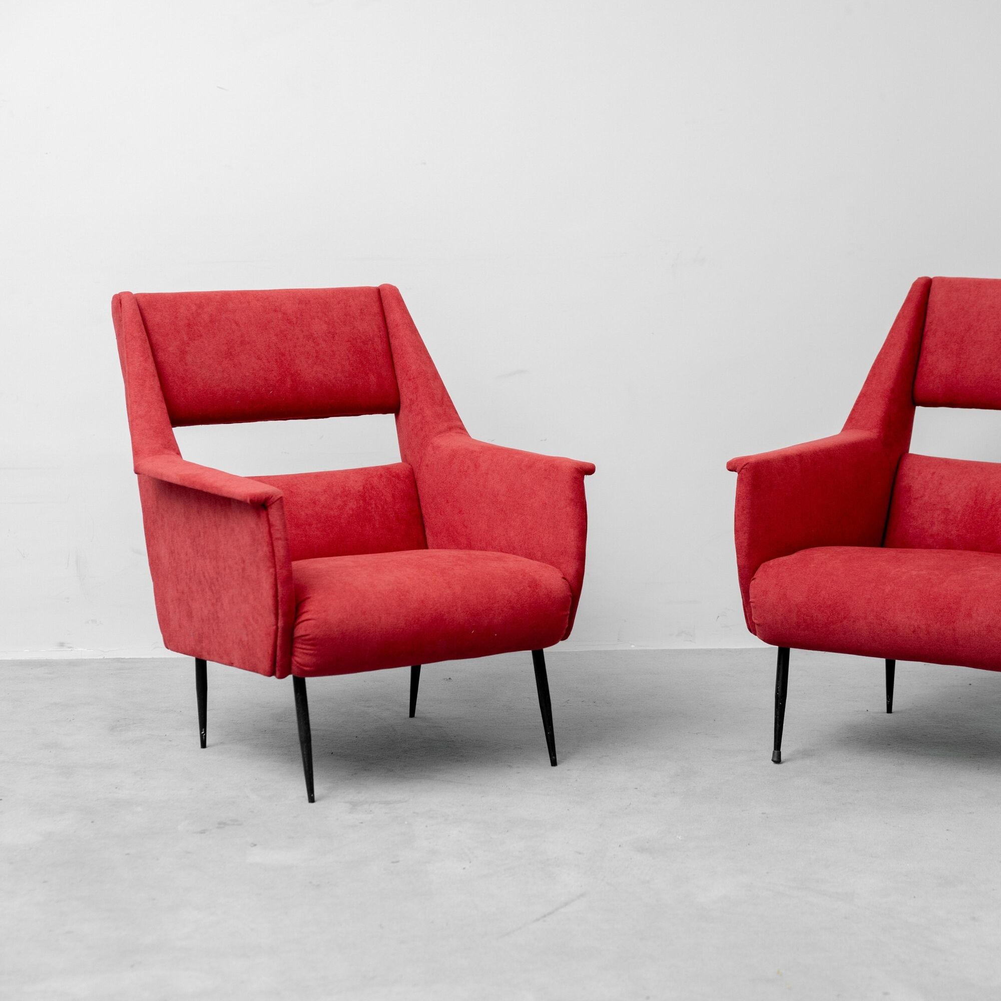 Pair of vintage red armchairs with armrests – 1960s/70s