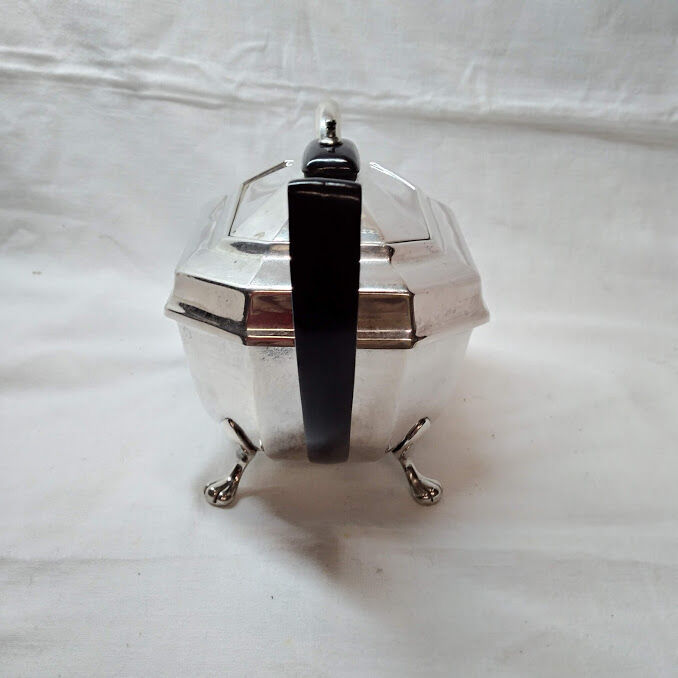 Sheffield-plated English Art Deco silver teapot