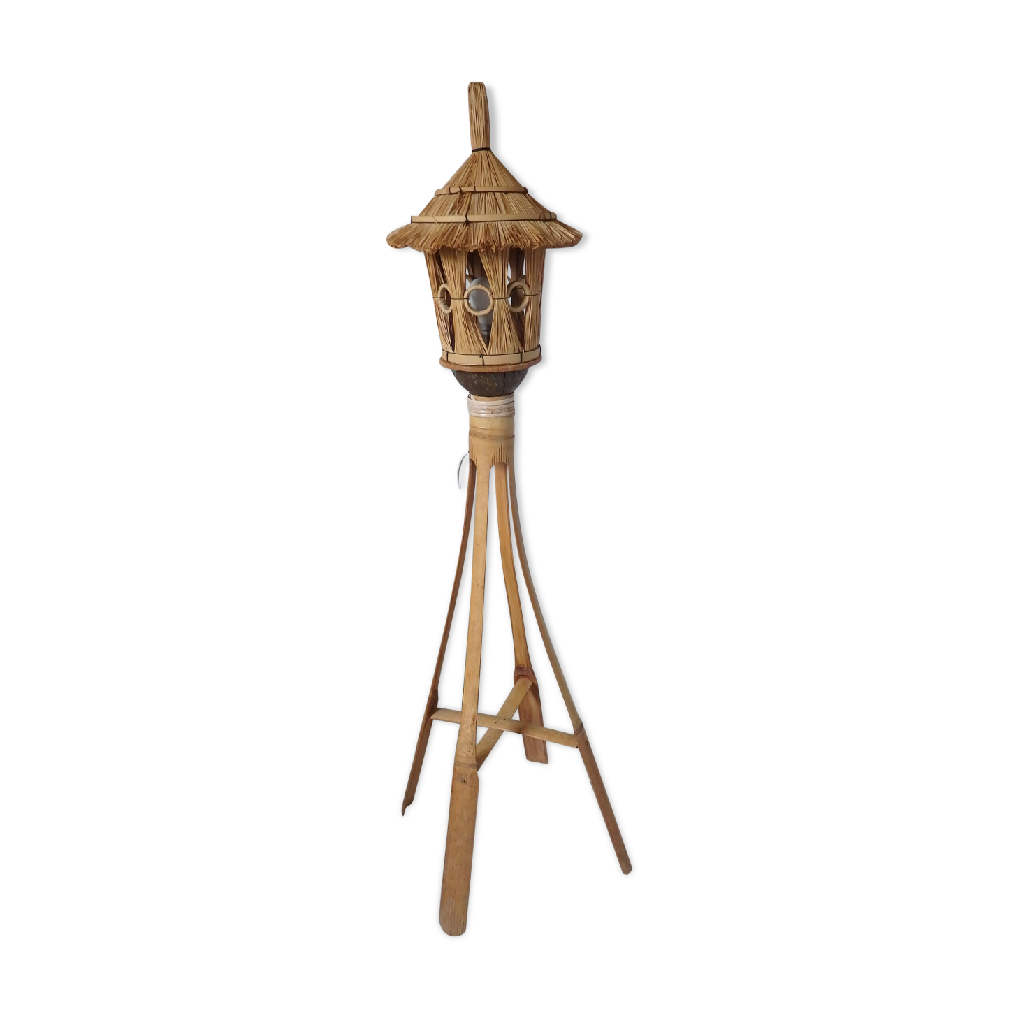 Lampadaire vintage en bambou et rotin