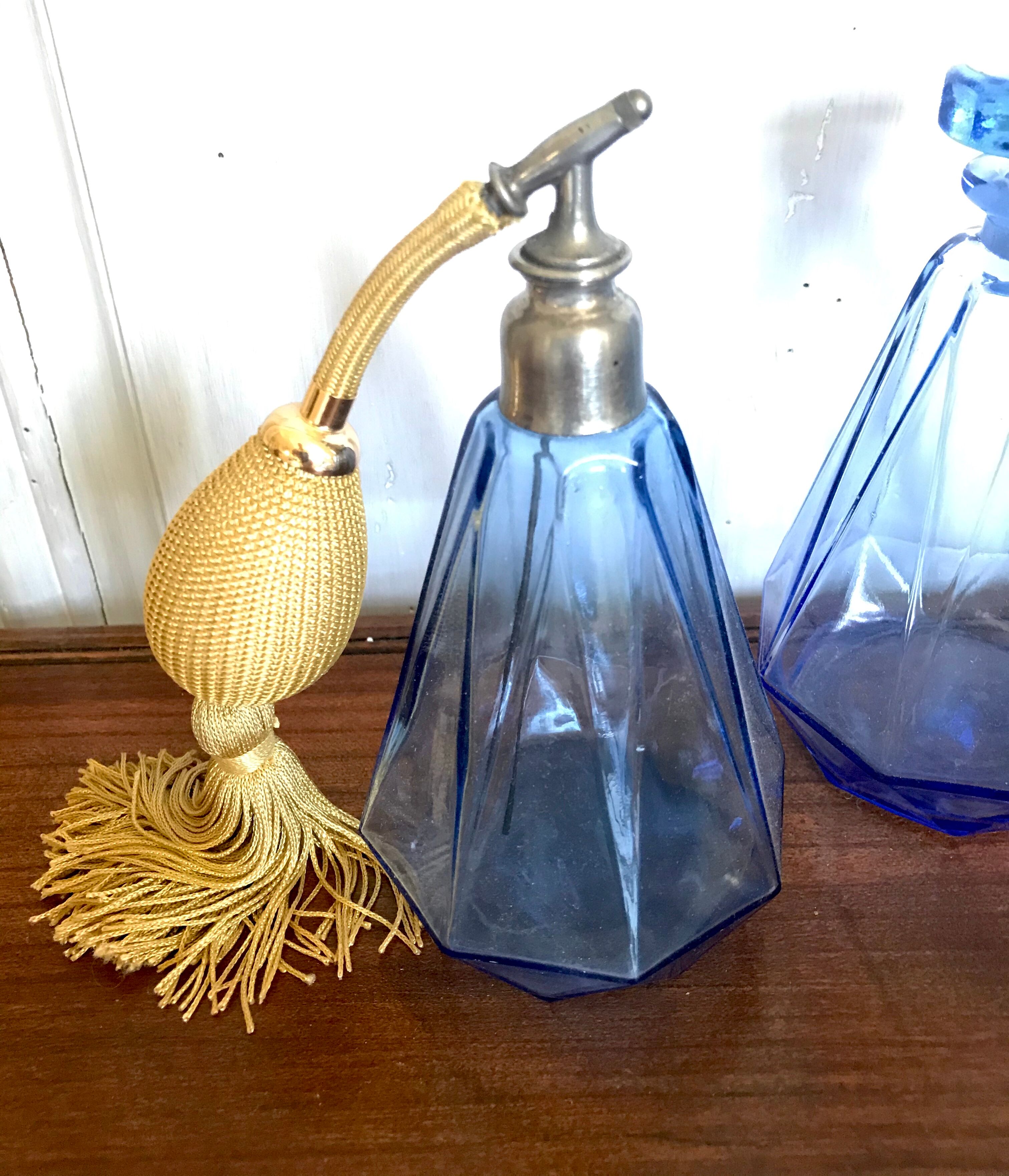 Art deco bathroom bottles