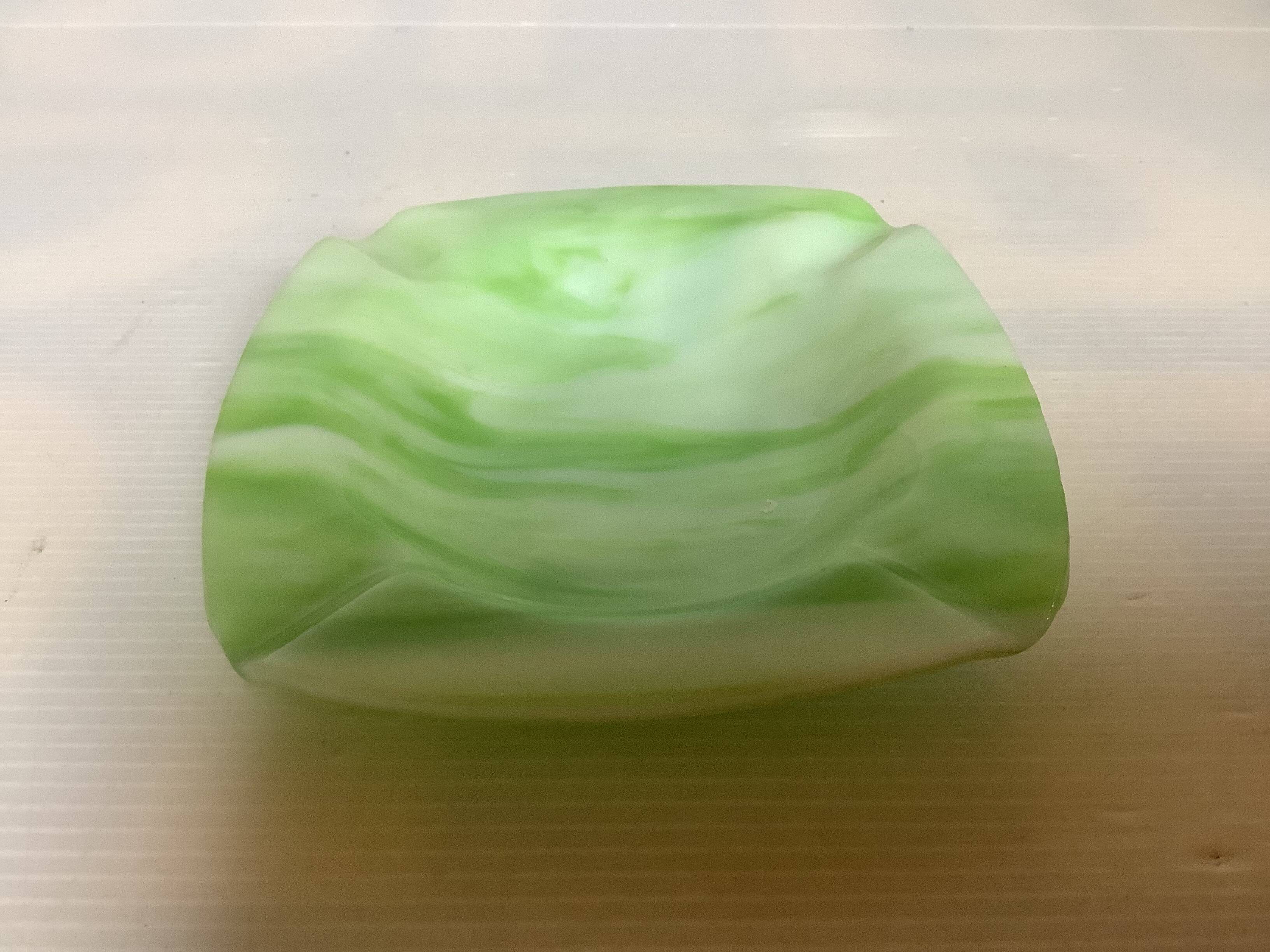 Vide poche cendrier pâte de verre verte