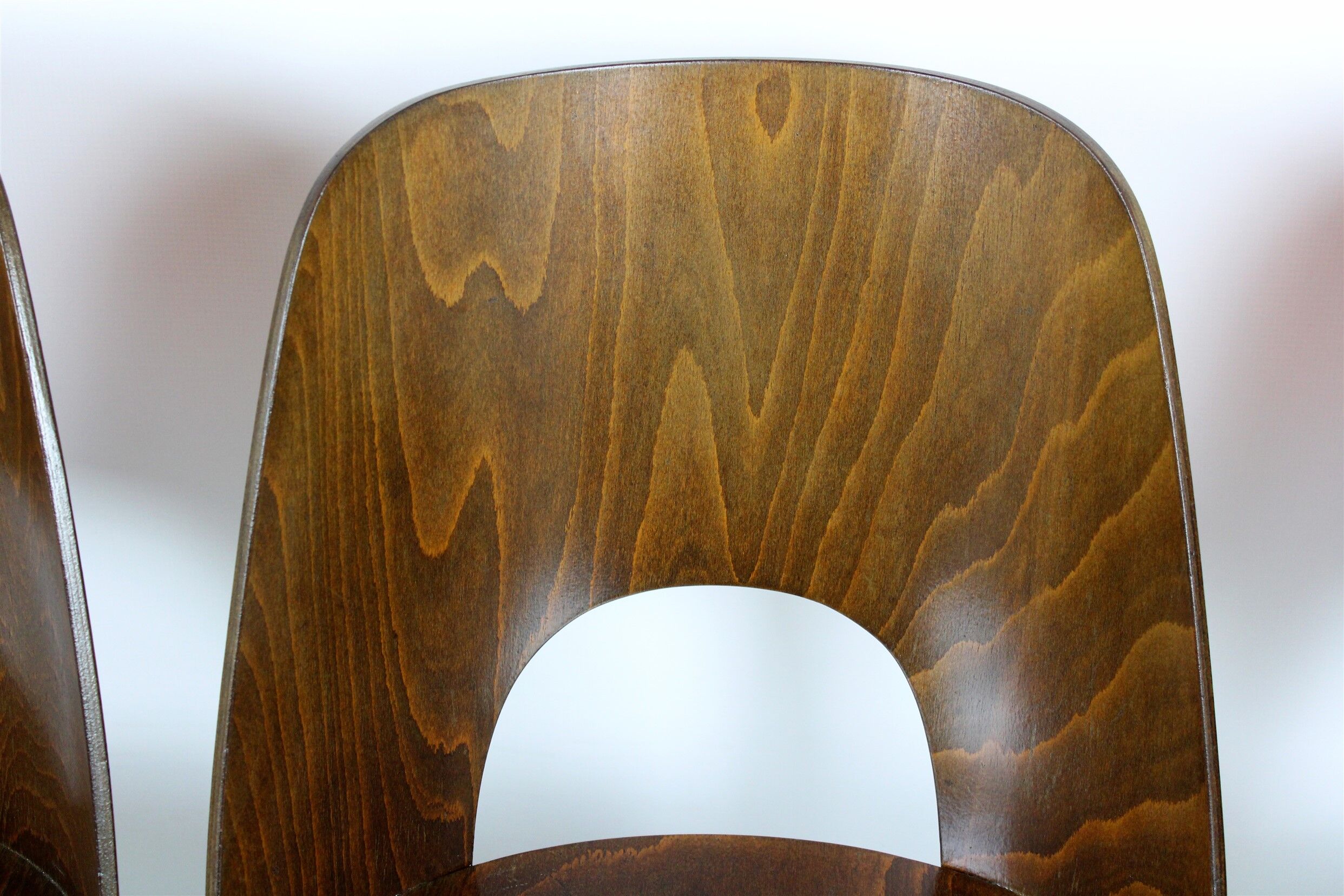 Set of 4 wooden chairs by Oswald Haerdtl for ton, 1950s, no. 515