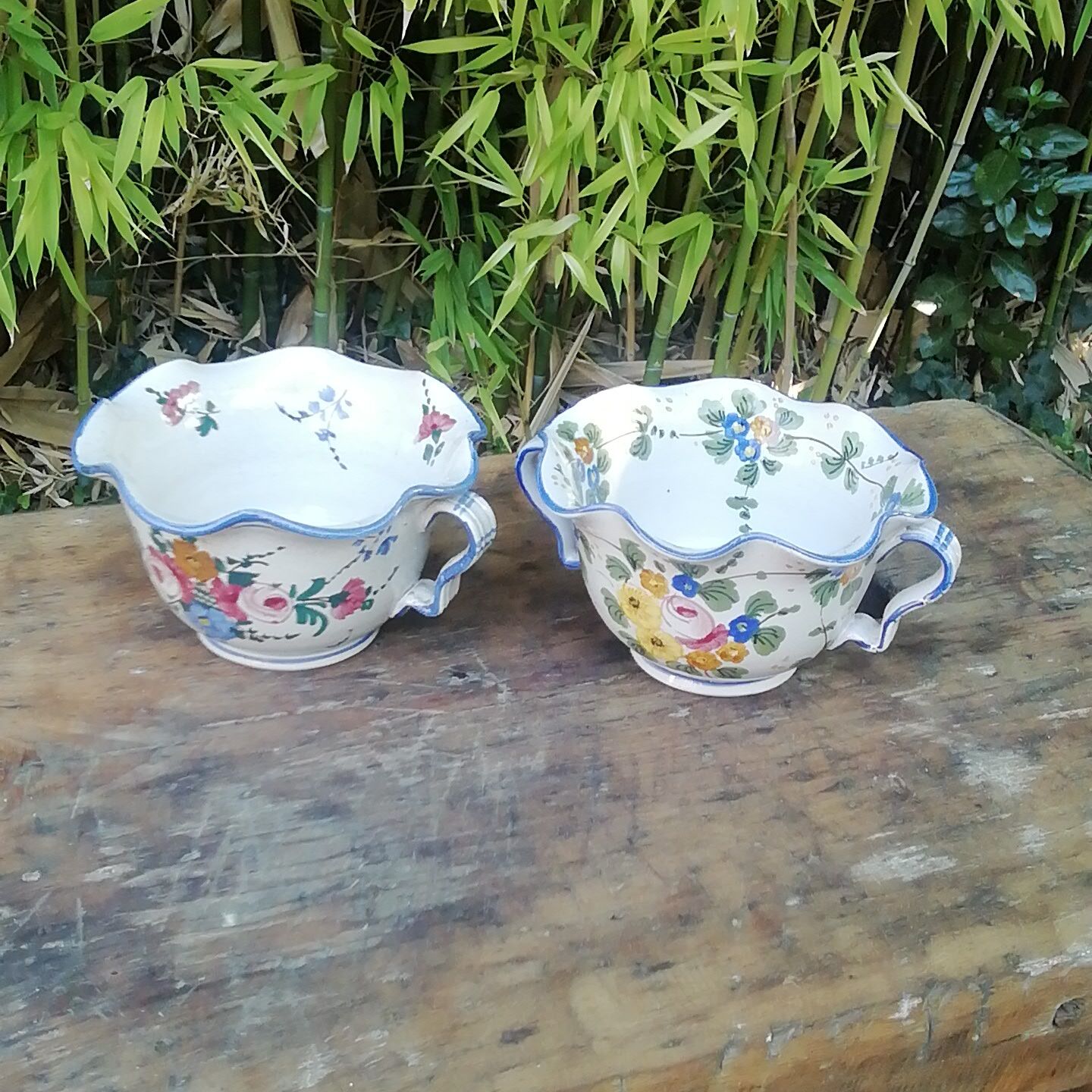 Ancient italue container