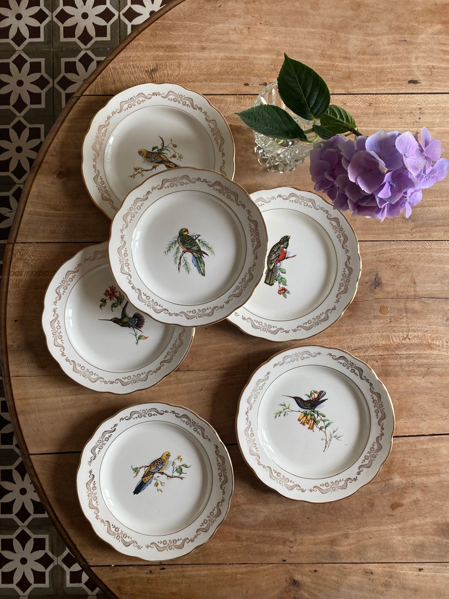 Set of 6 vintage flat plates, model Moineaux de Paris de Gien