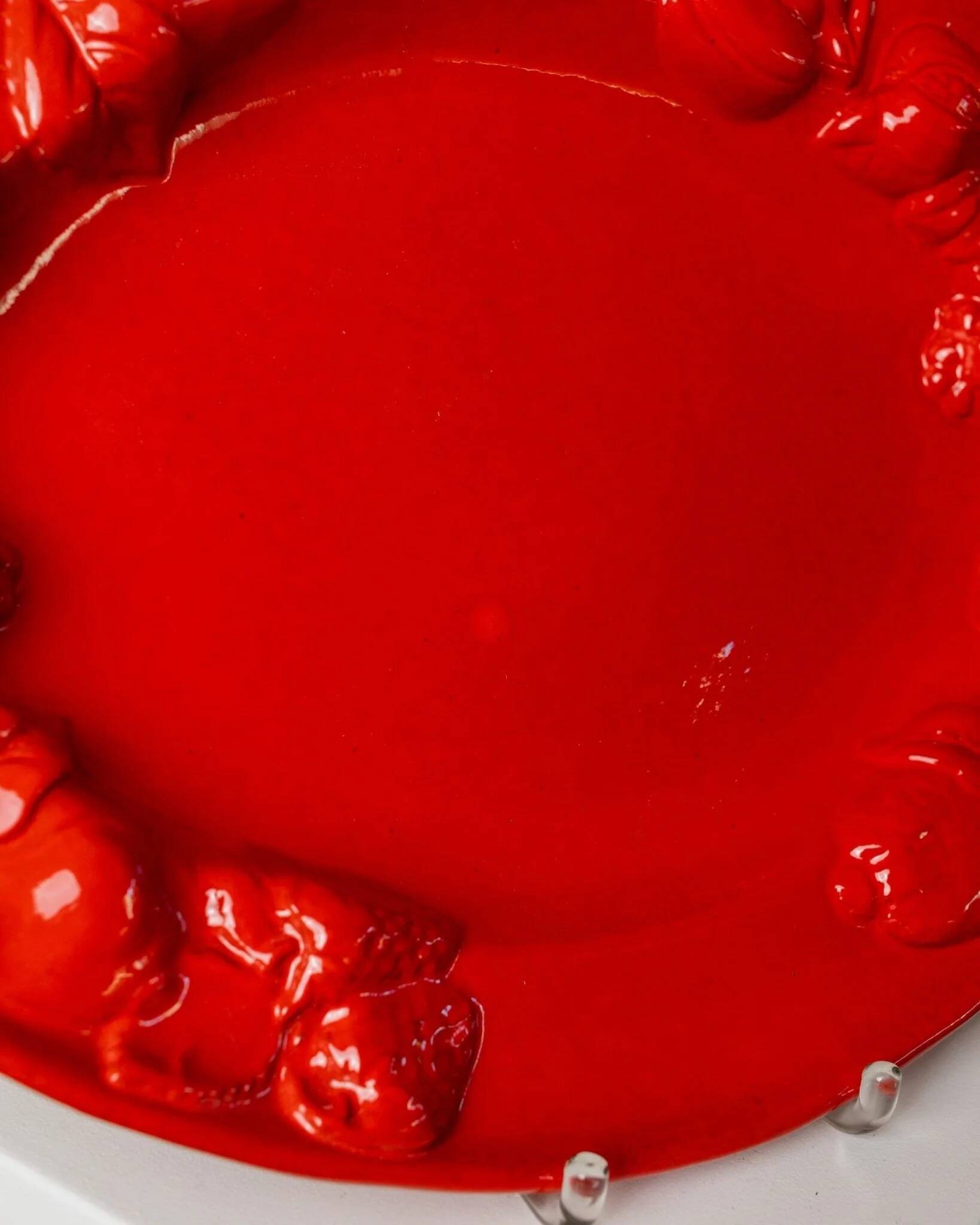 XL red ceramic plate oval 1980s - fruit relief - Mid Century design - Italian craftsmanship