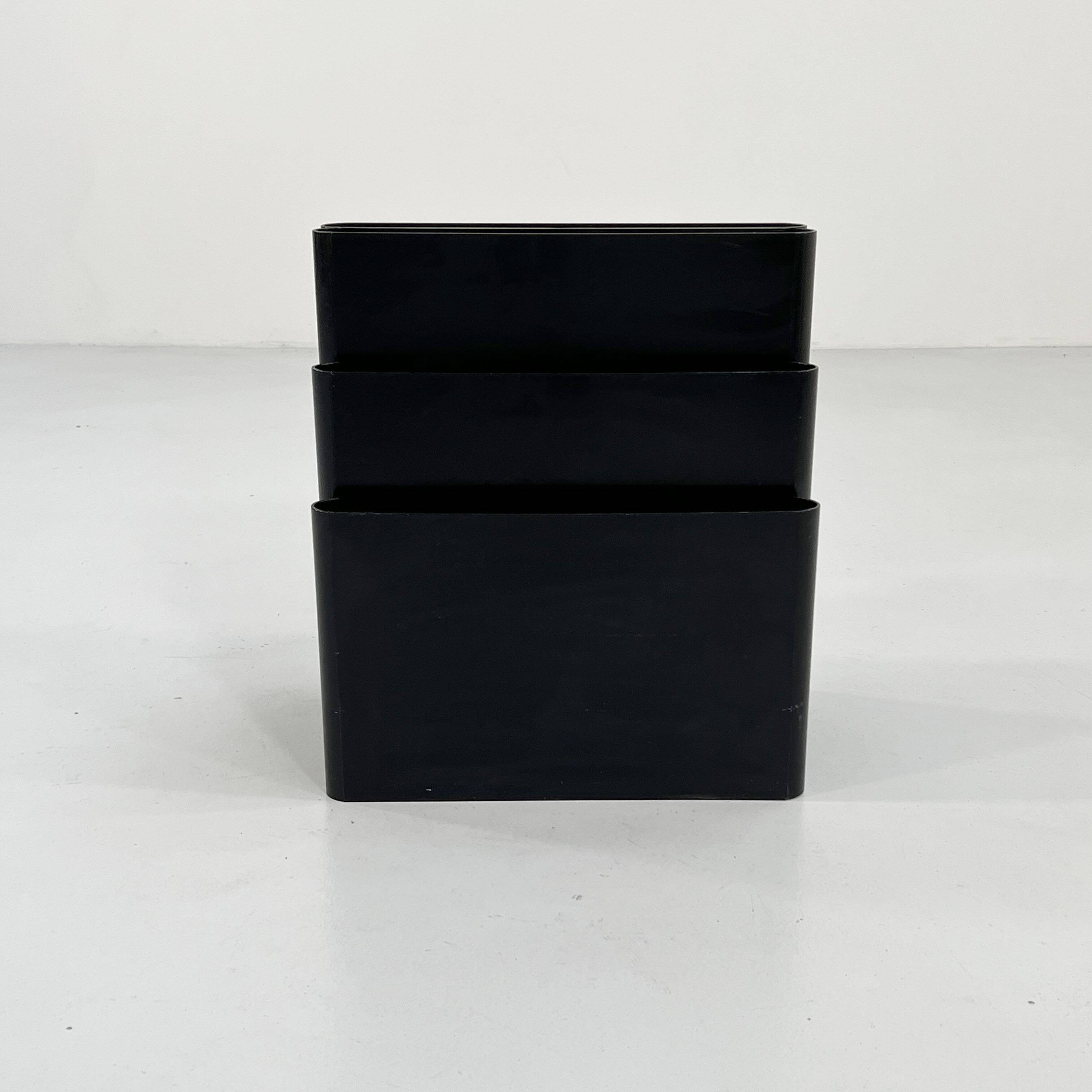 Black magazine rack by Giotto Stoppino for Kartell, 1970