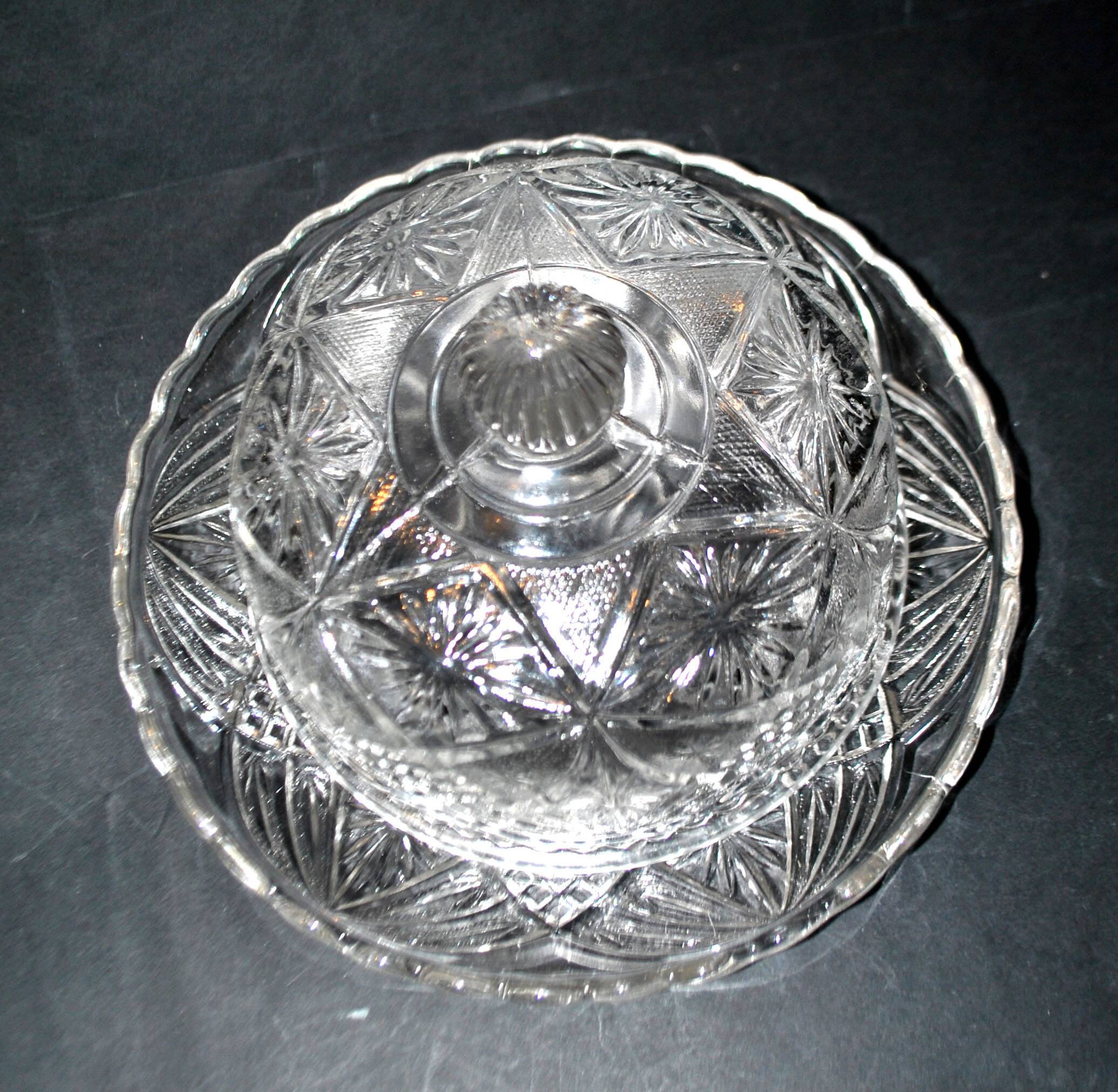 Vintage Portieux Vallerysthal pressed-molded glass cheese bell