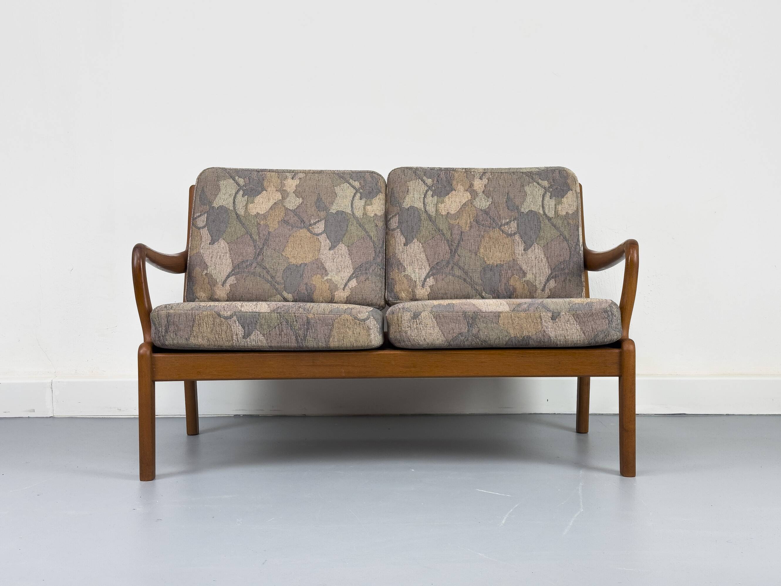 Canapé deux places vintage Senator en teck par L. Olsen, années 1970