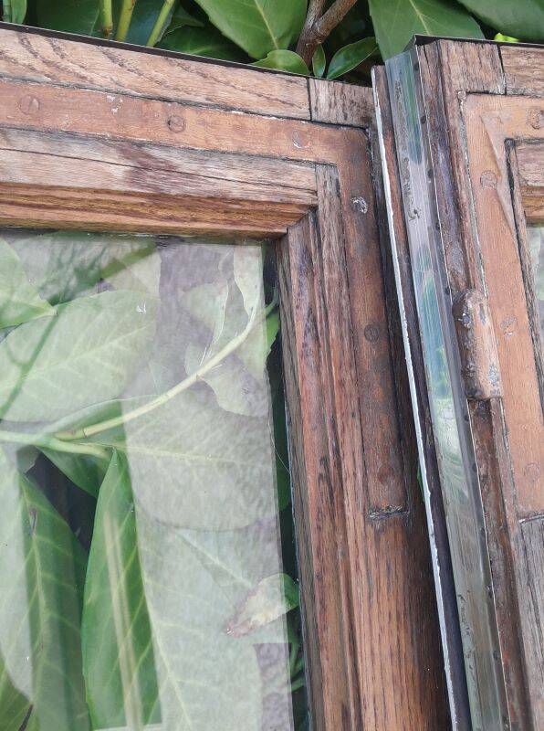 Lot of 4 oak windows H141xL112/117cm old small panes