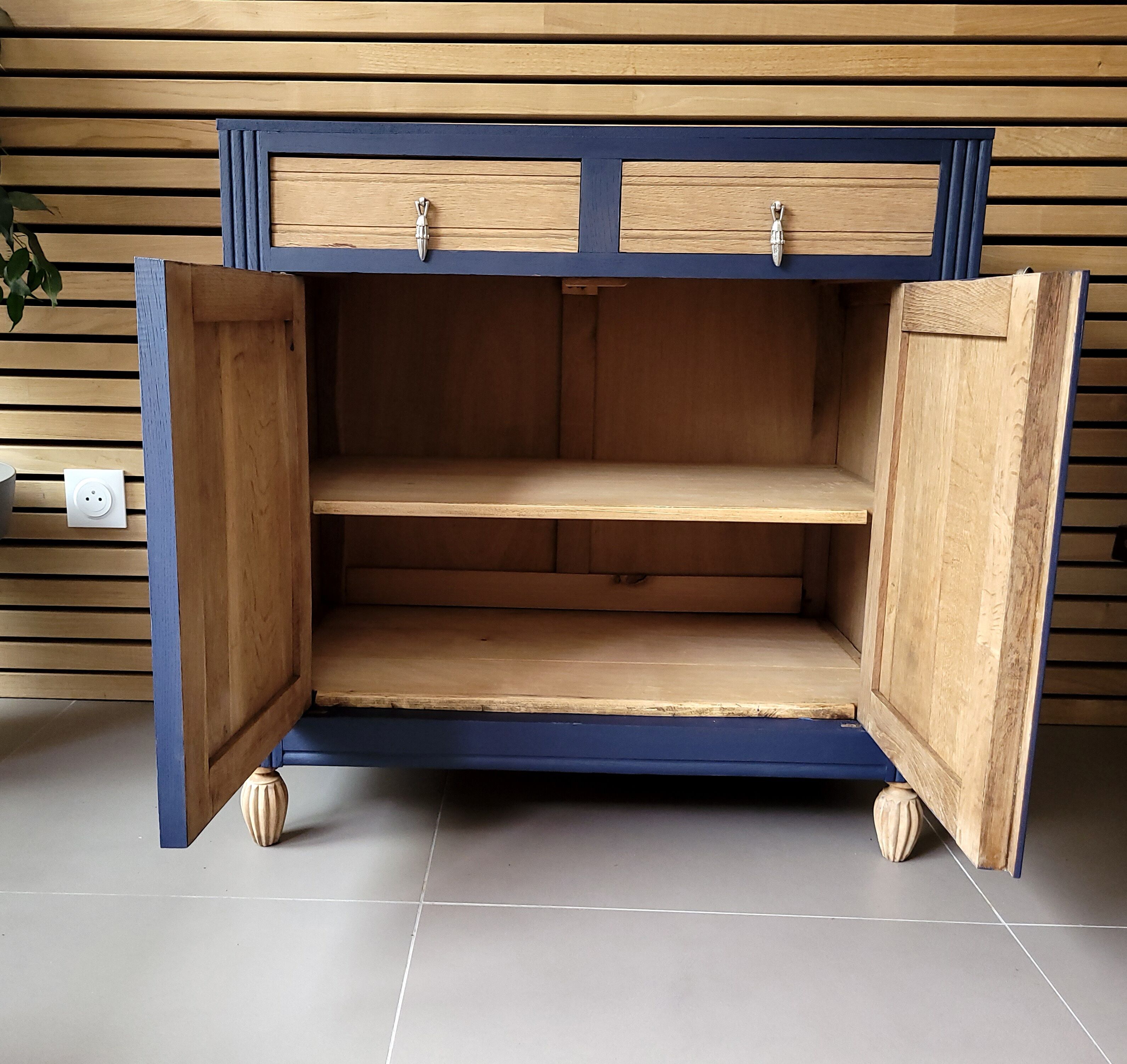 Vintage art deco chest of drawers fluted feet