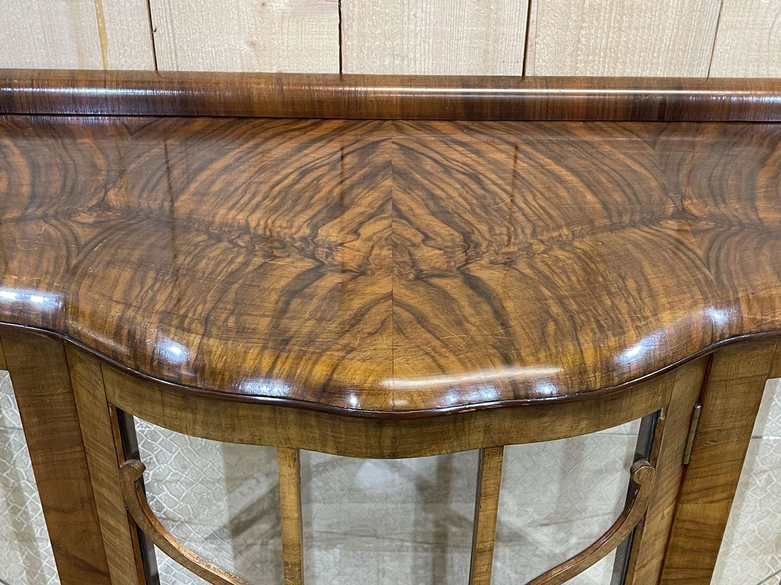 English Art Deco walnut showcase