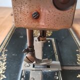 Old sewing machine H. Vigneron