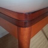 Extensible table