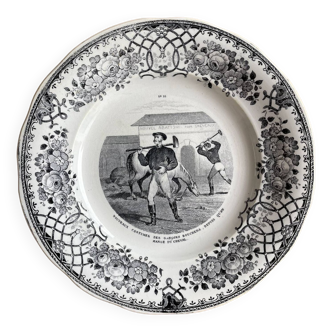 Assiette de décoration Creil et Montereau