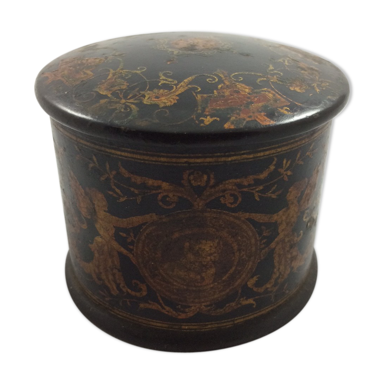 Napoleon III boiled cardboard round box