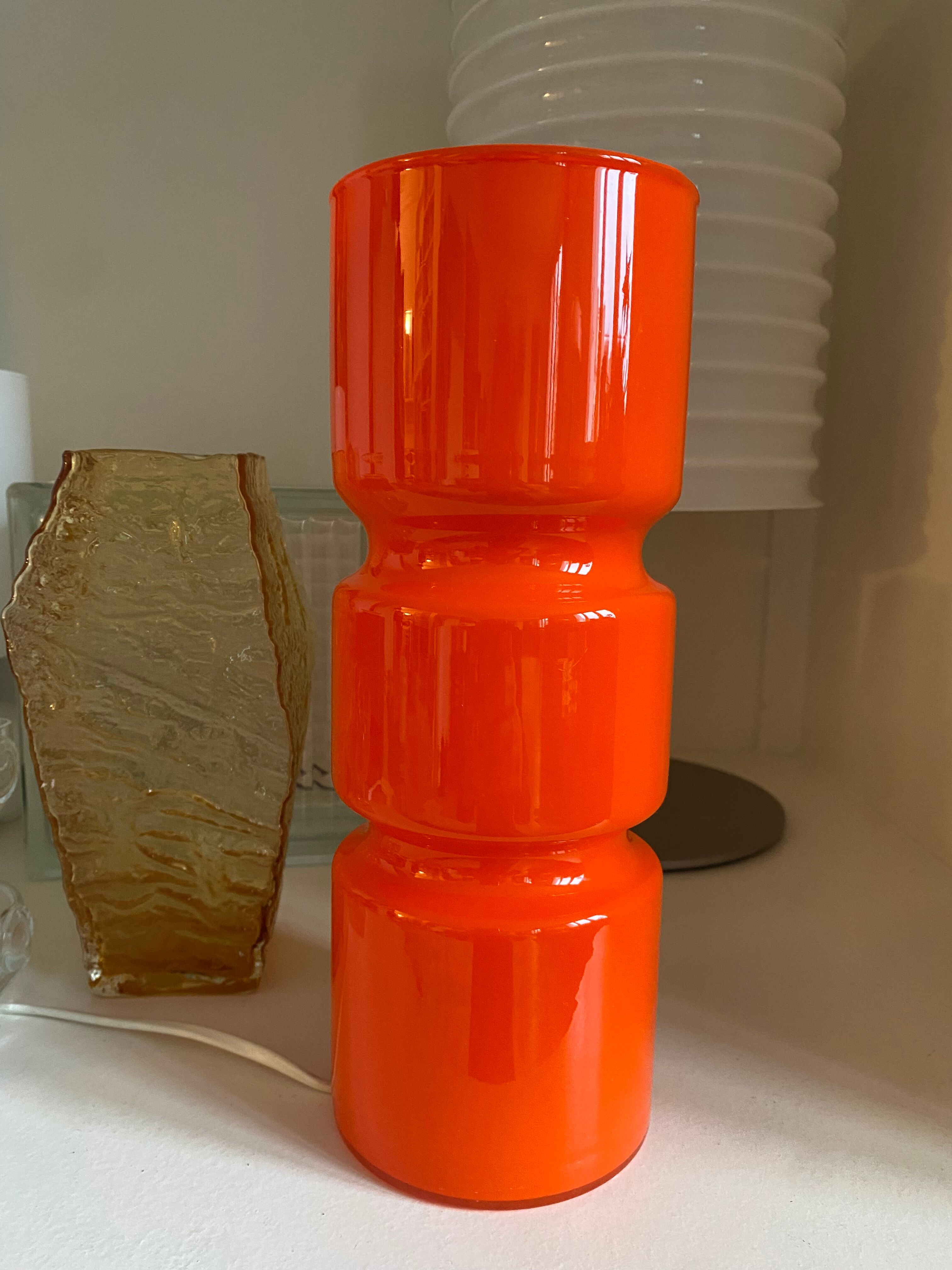 Lampe Fitz en verre orange Habitat vintage