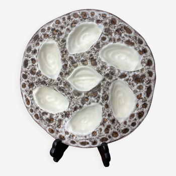 Ceramic oyster dish