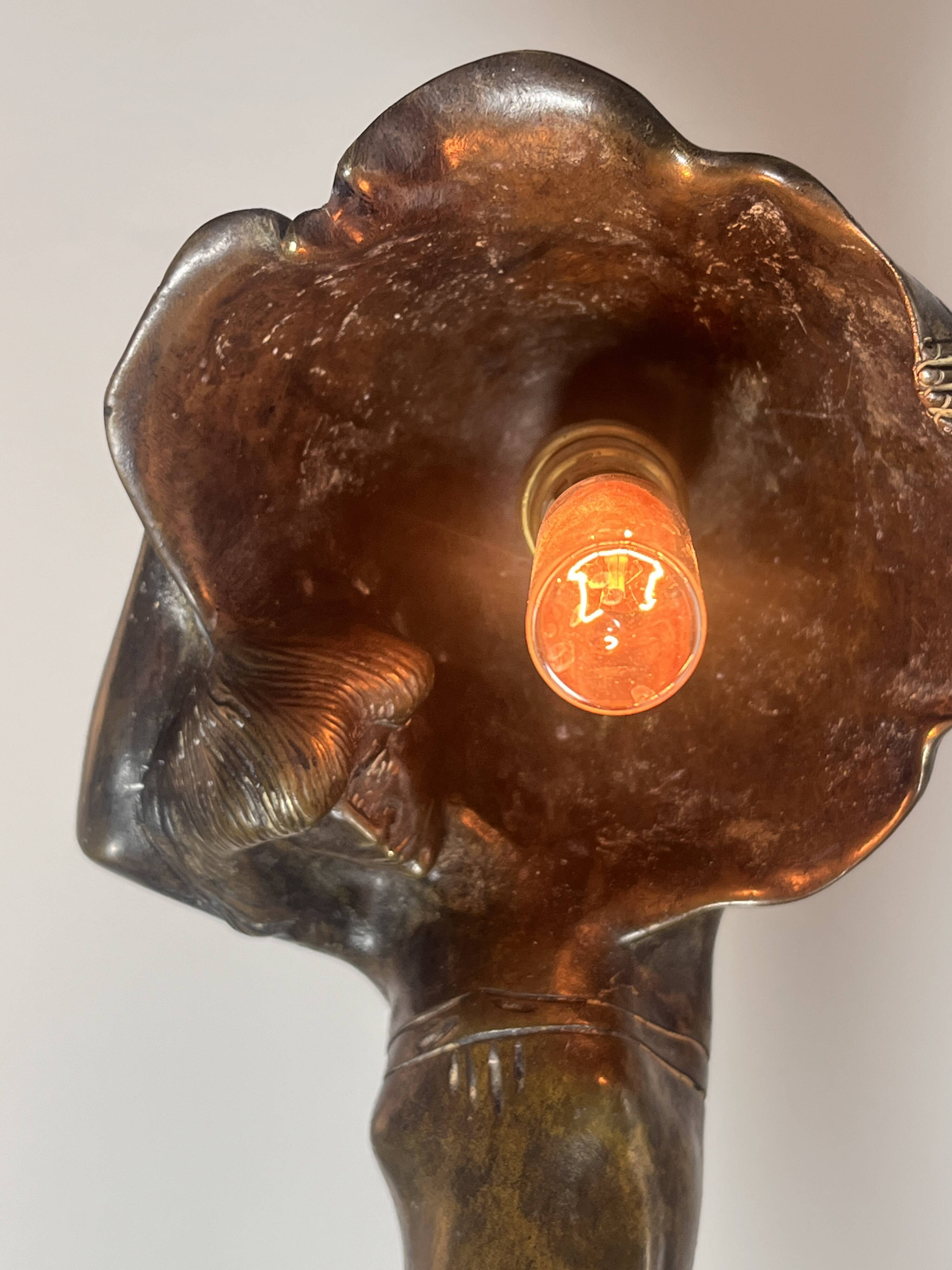 Bronze Art Nouveau lamp