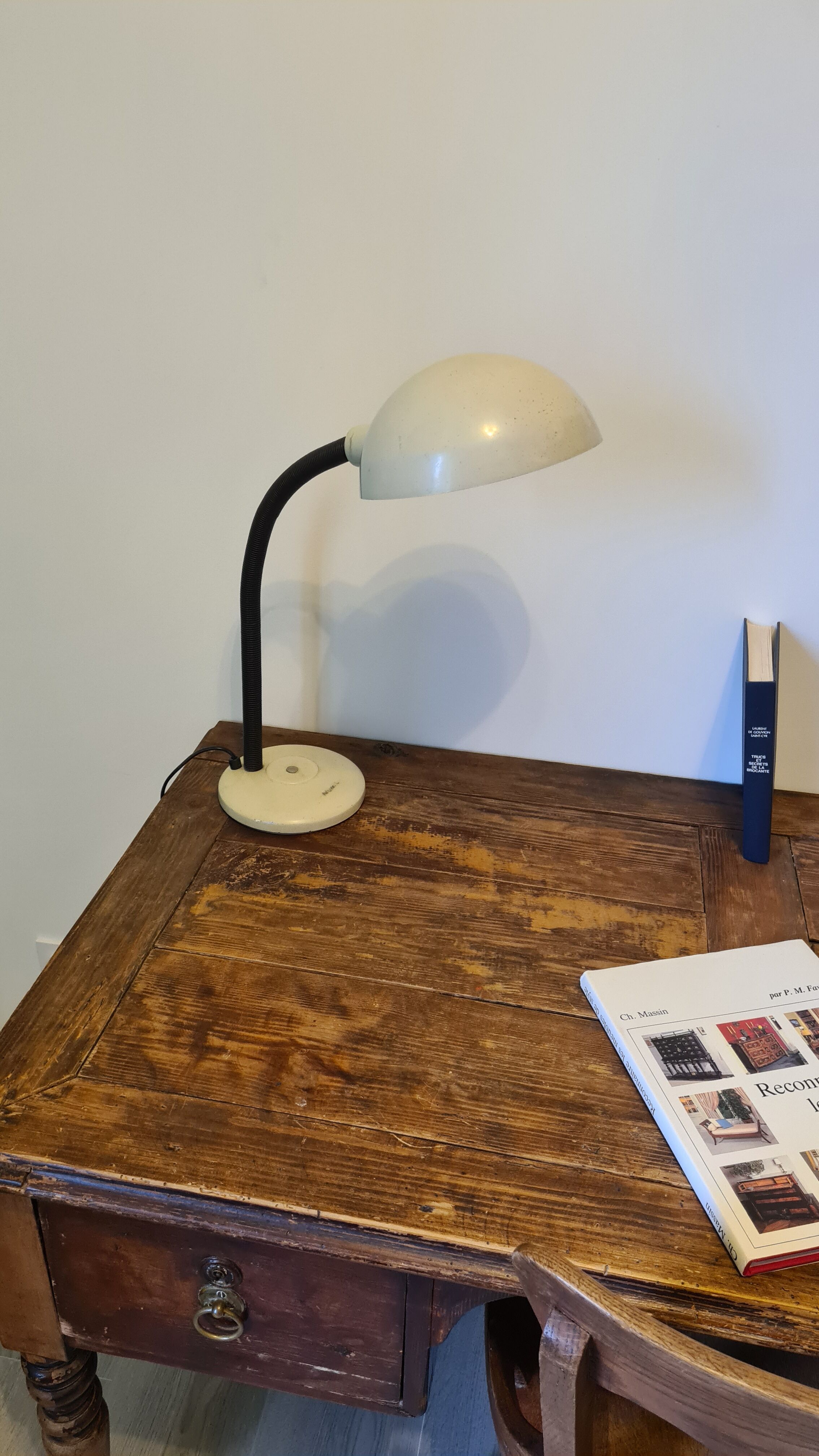 Vintage desk lamp
