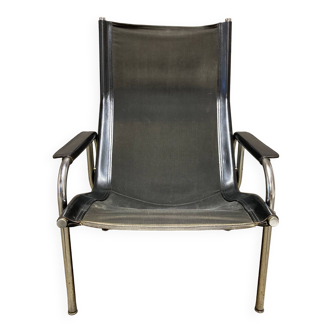 Black leather and chrome armchair design 1960.