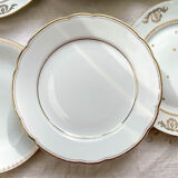 12 Mismatched porcelain plates