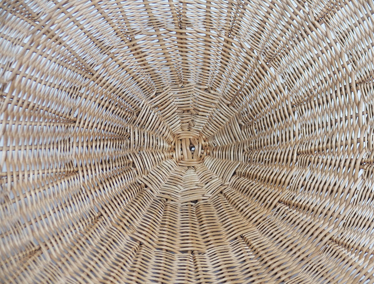Fauteuil corbeille en rotin 1950