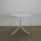 Brocante round garden table made of steel