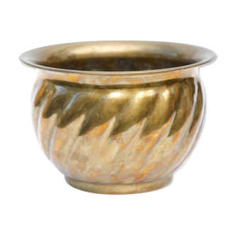 Twisted golden brass jar cover