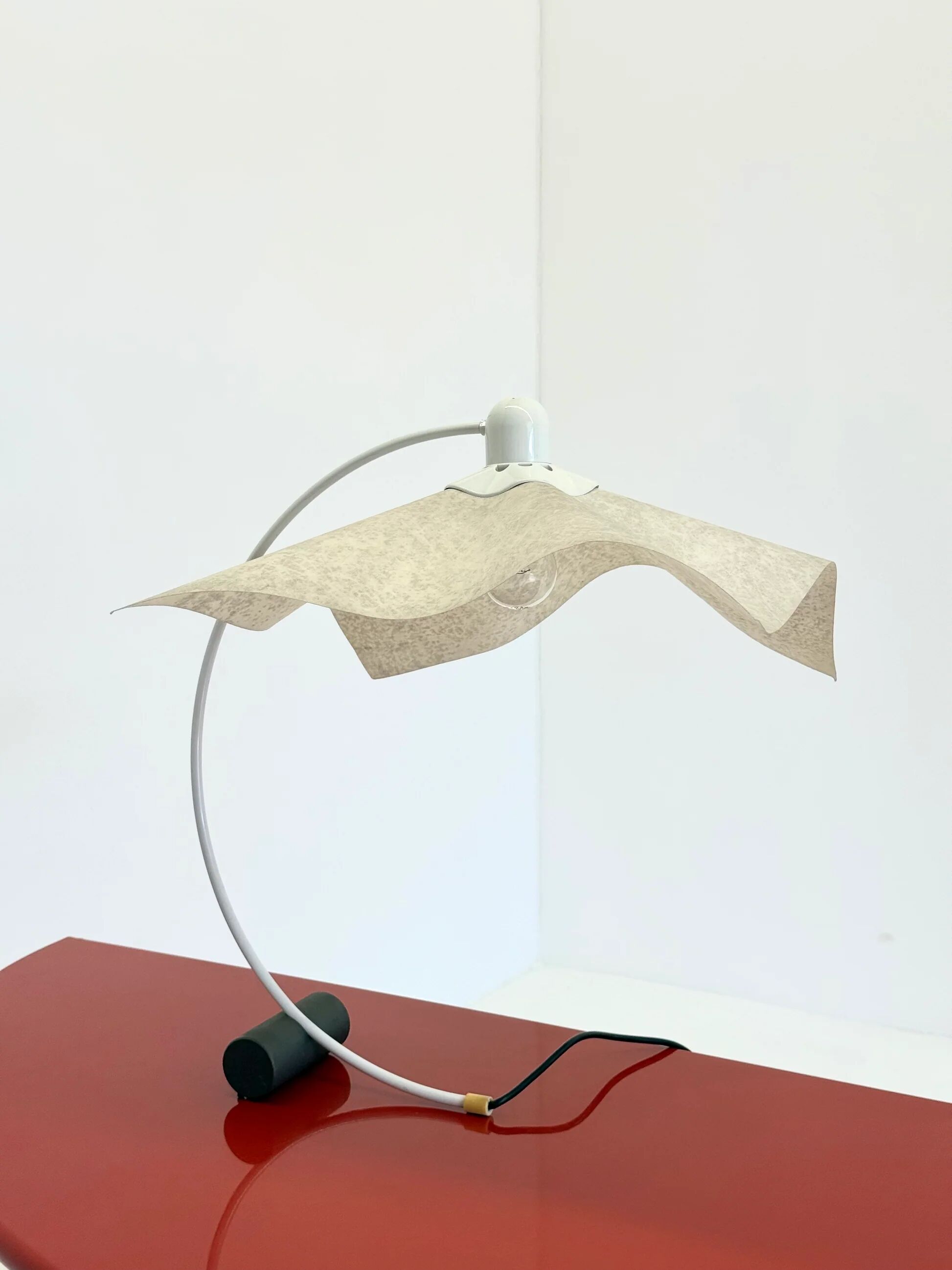 Area Curvea table lamp by Mario Bellini for Artemide