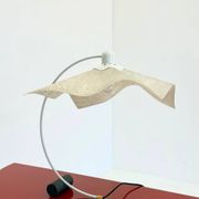 Lampe de table Area Curvea par Mario Bellini pour Artemide