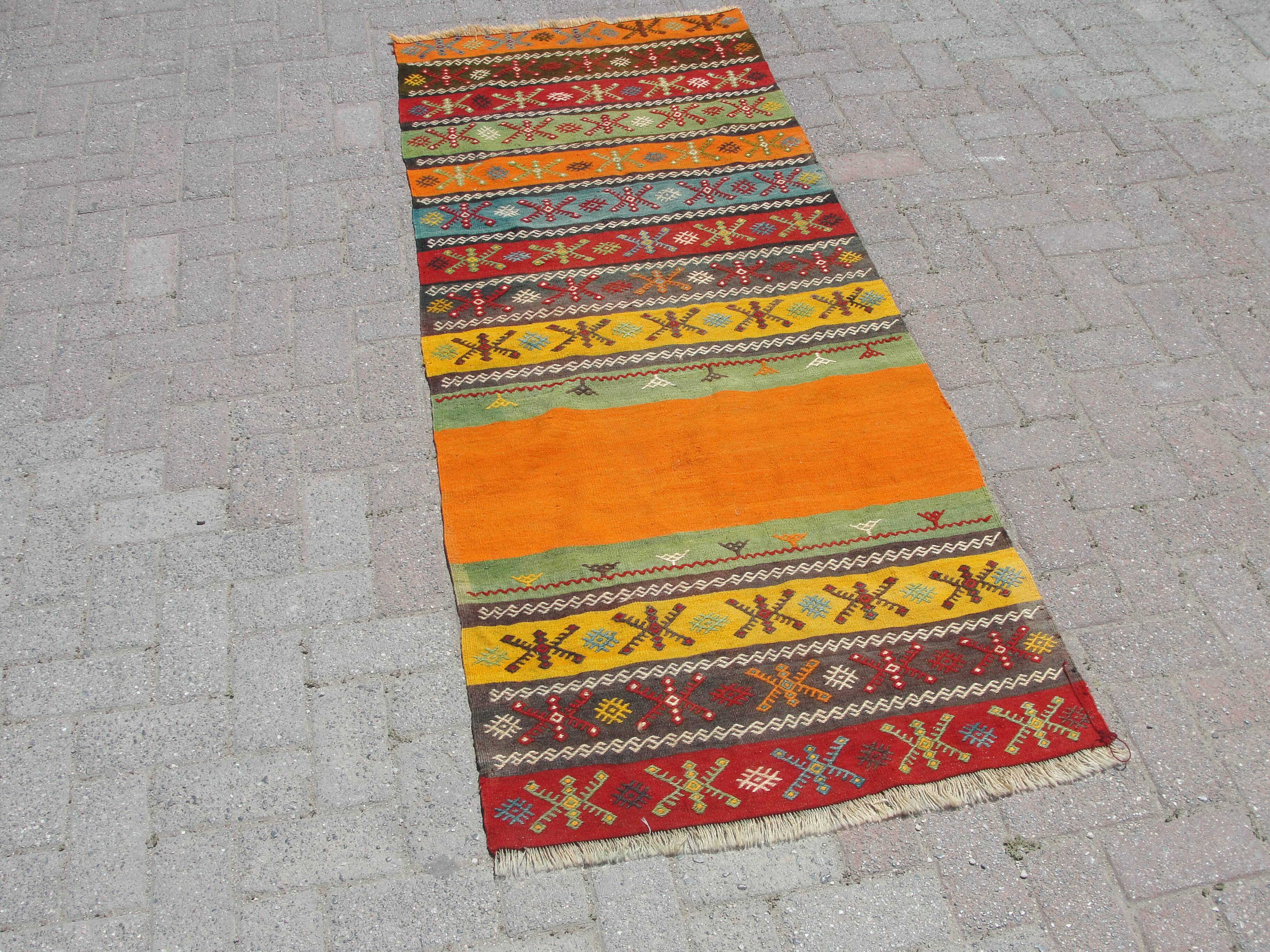 Handmade wool runner kilim rug