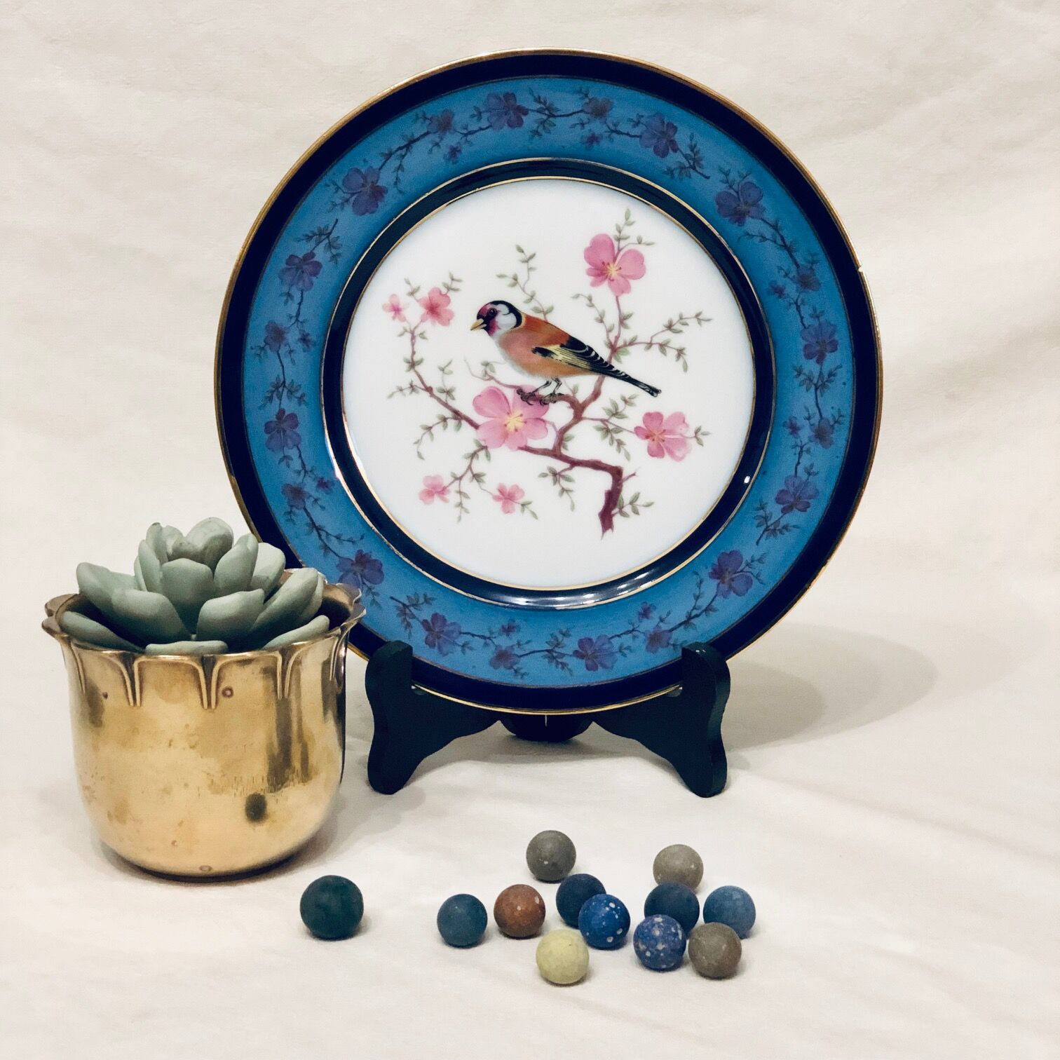 Limoges Chardonneret Plate