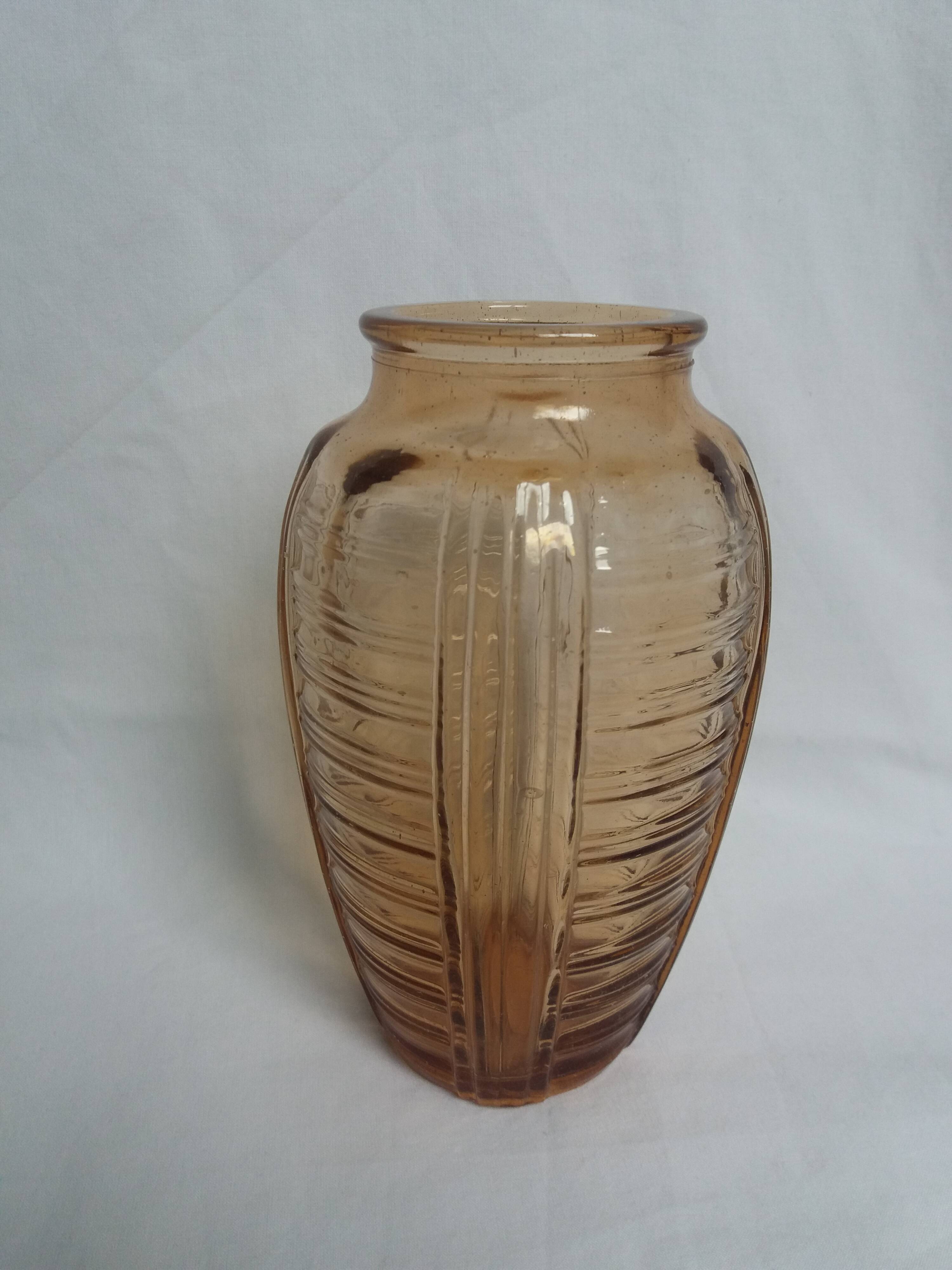 Salmon pink Art Deco vase