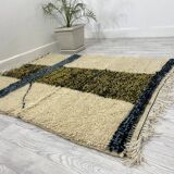 Handmade wool Berber rug 147 X 113 CM