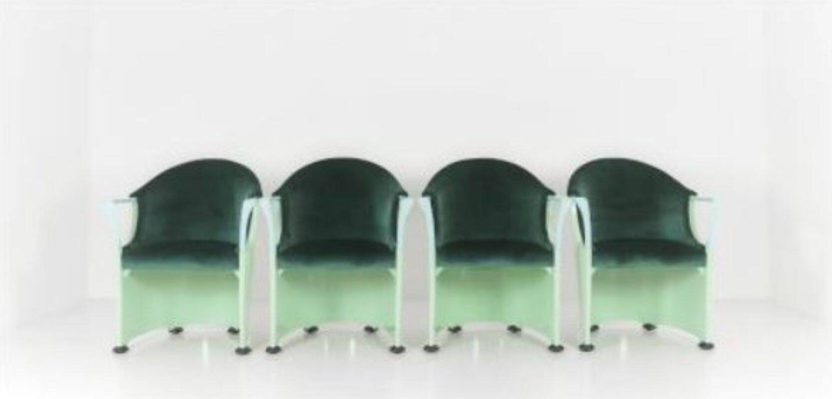 Quatre fauteuils marqués Tronetto par Luigi Origlia