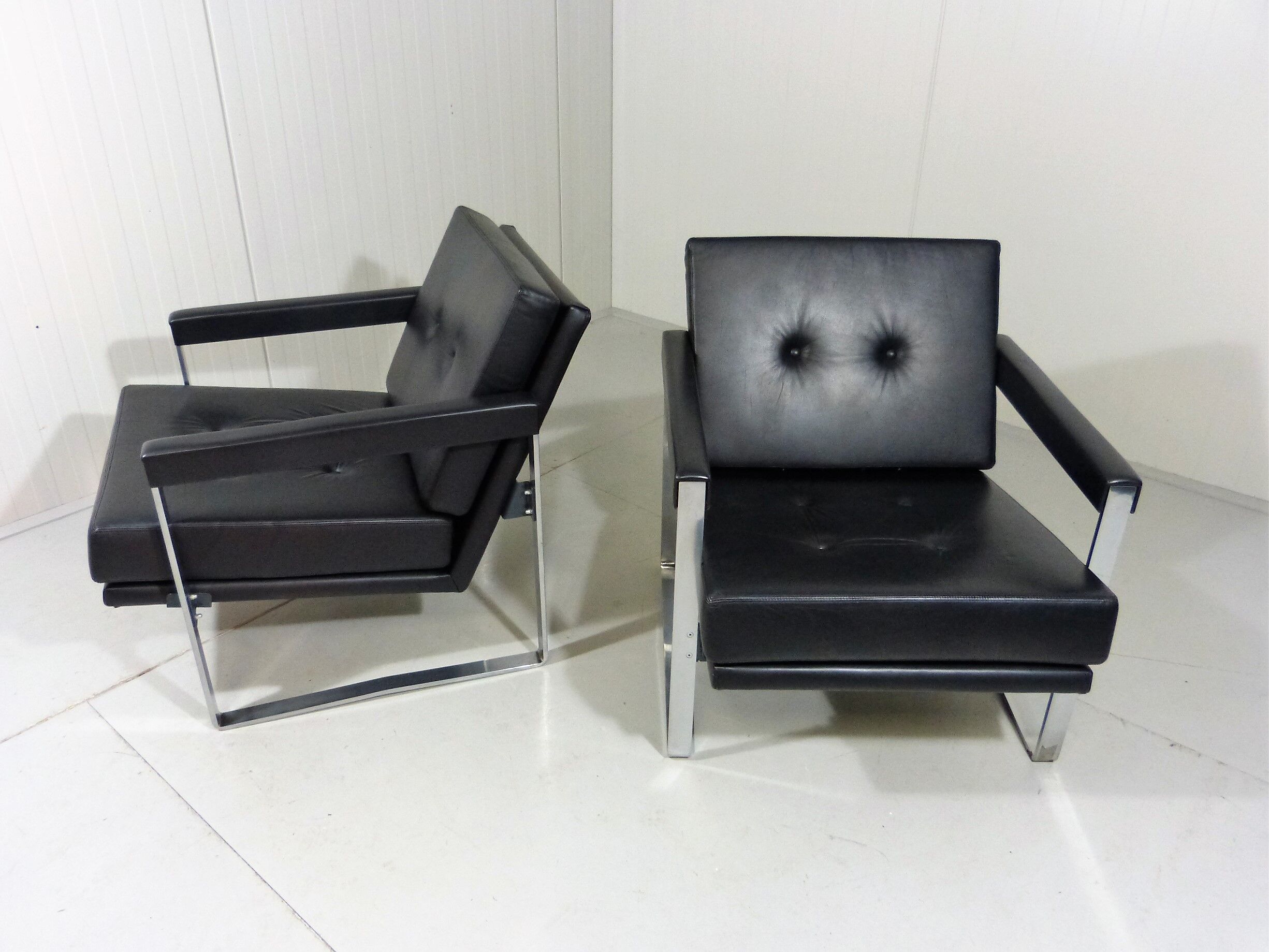 Hein Salomonson black leather lounge chairs 1968