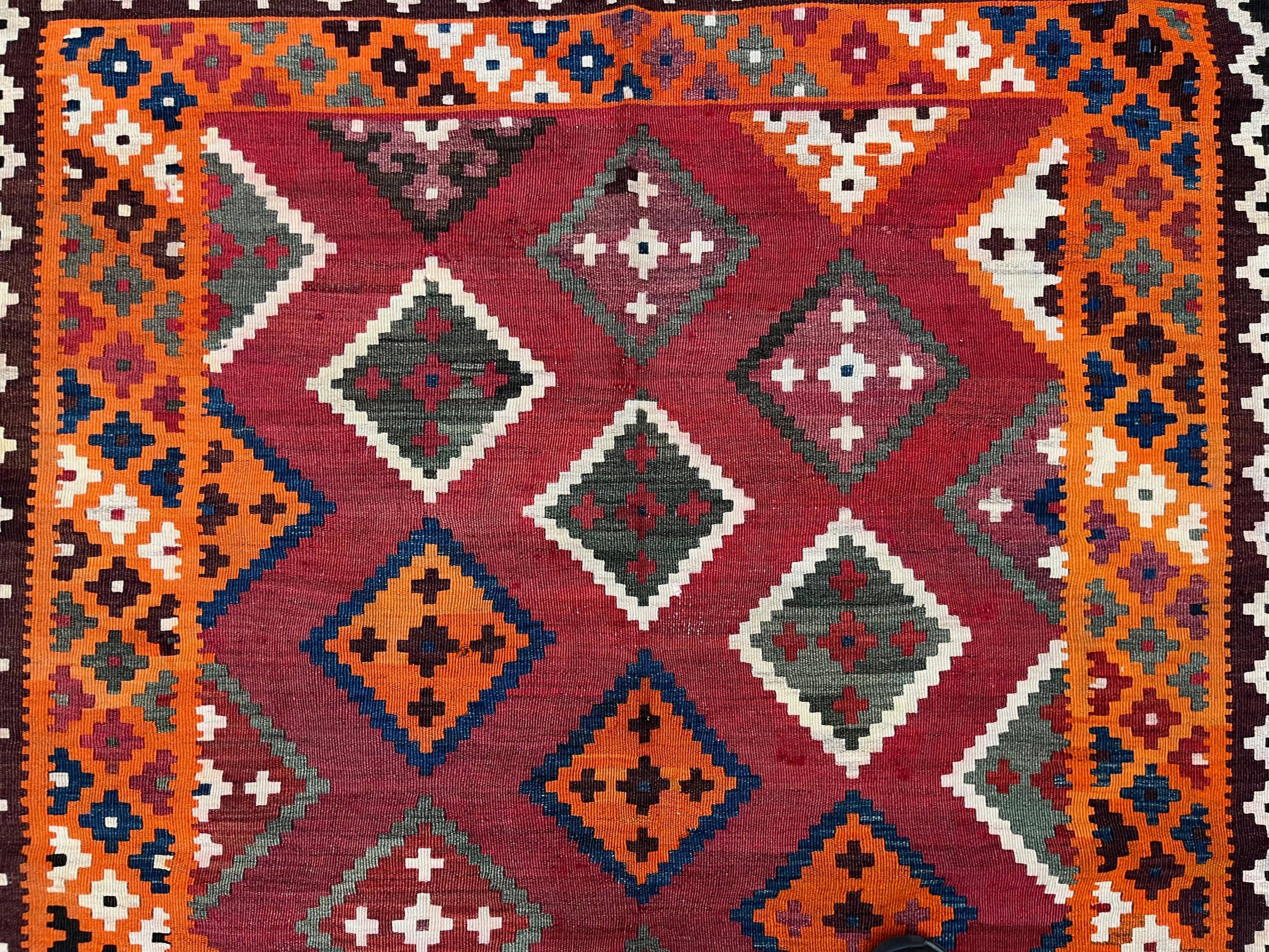 Vintage Persian Qasgai Kilim 270x163 cm Wool Kelim Rug Large Red, Black, Colorful