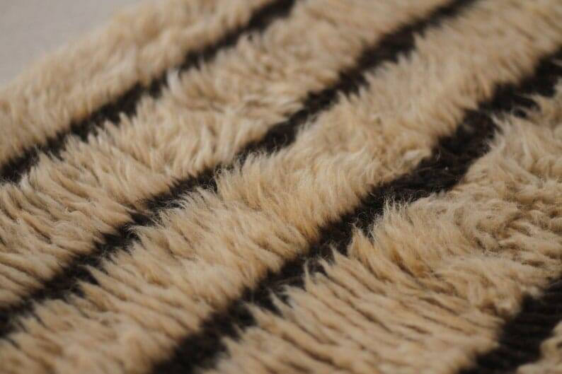 Handmade Beni Mrirt rug, size 75 x 300 cm