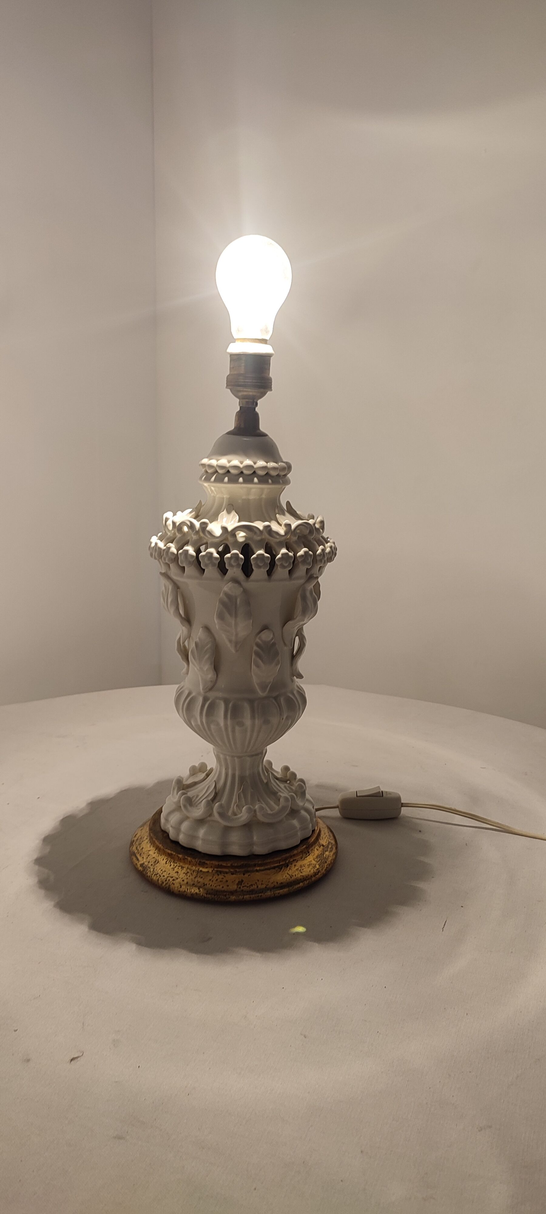 Lampe en céramique de Manises, Espagne, années 1960