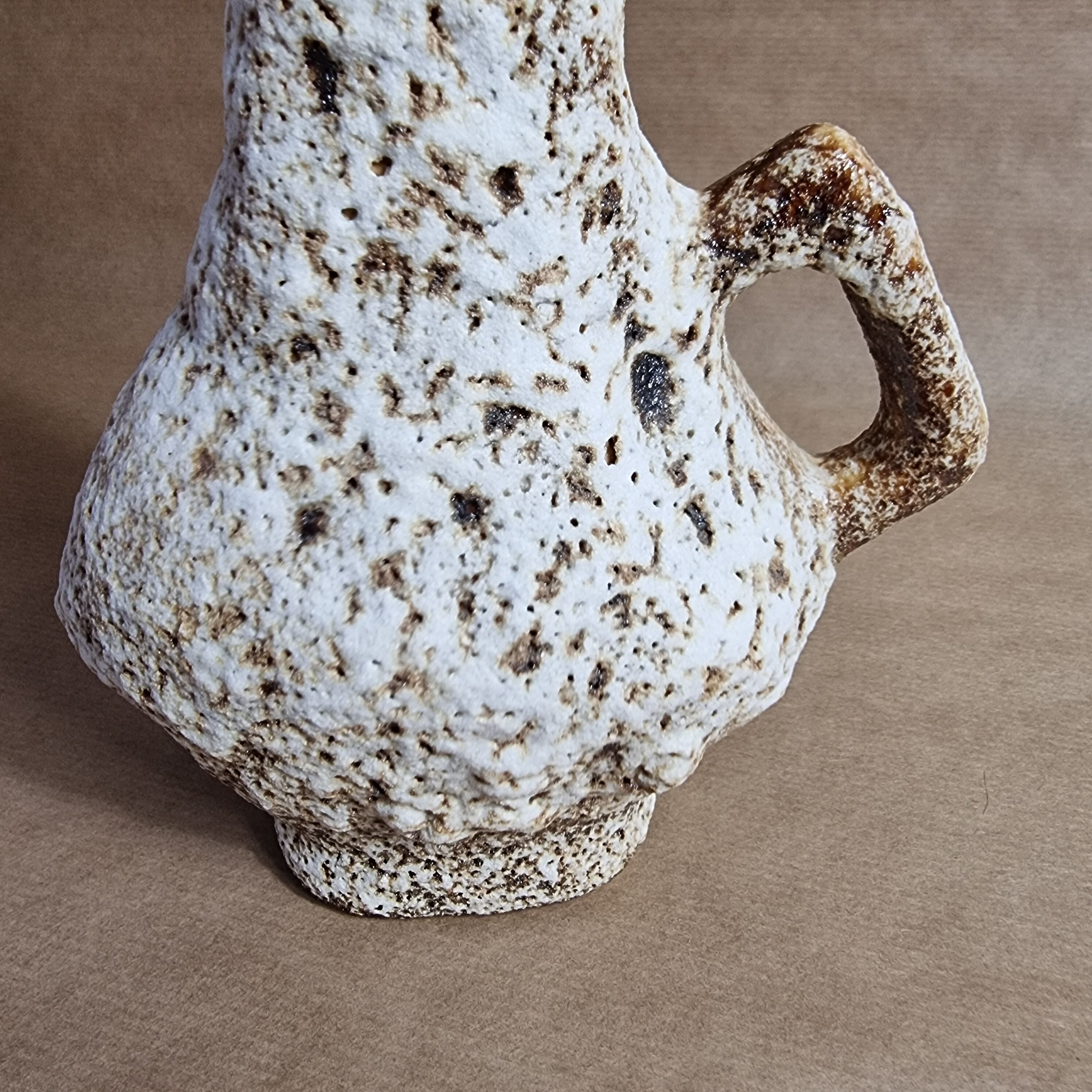 Vase fat lava année 50