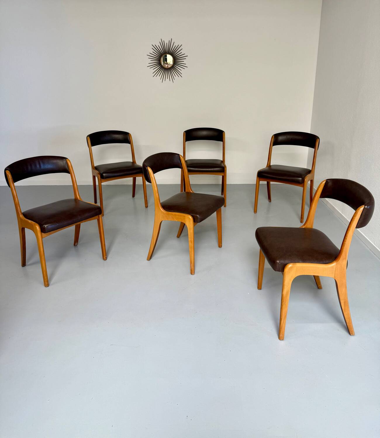 Set of 6 Baumann curved wood and imitation leather chairs, gondola model, 70s