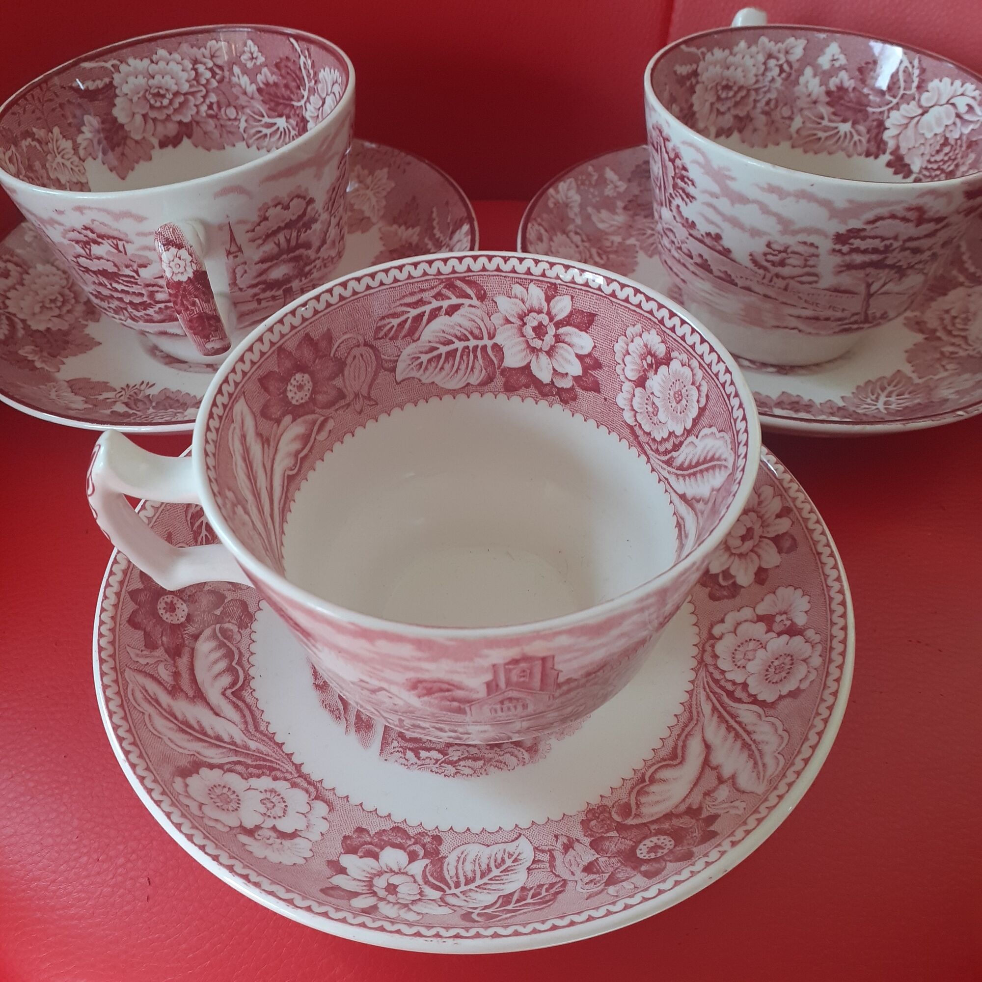 Set of 3 cups with tea saucers Wood and sons England