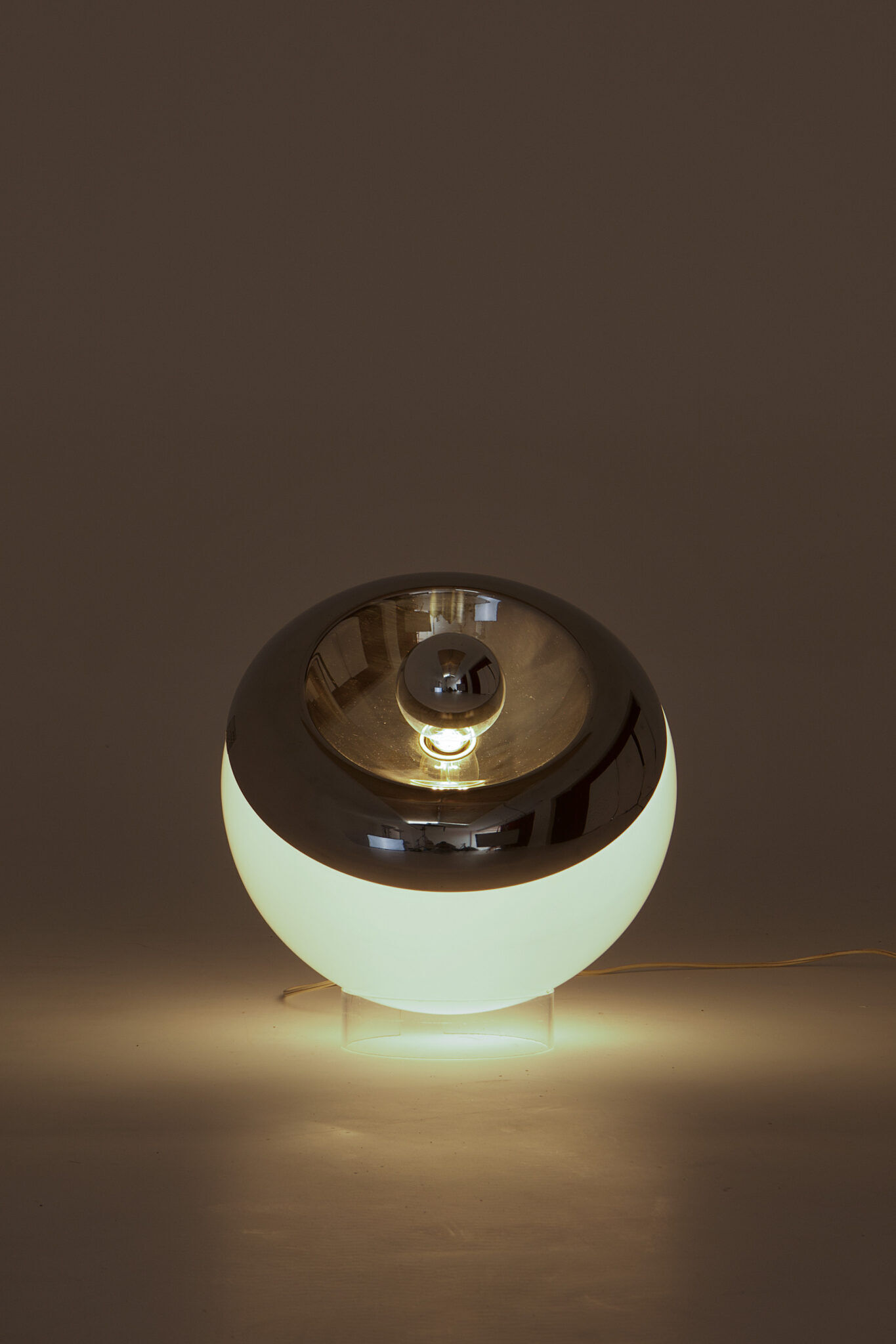 "Orbital" glass table lamp