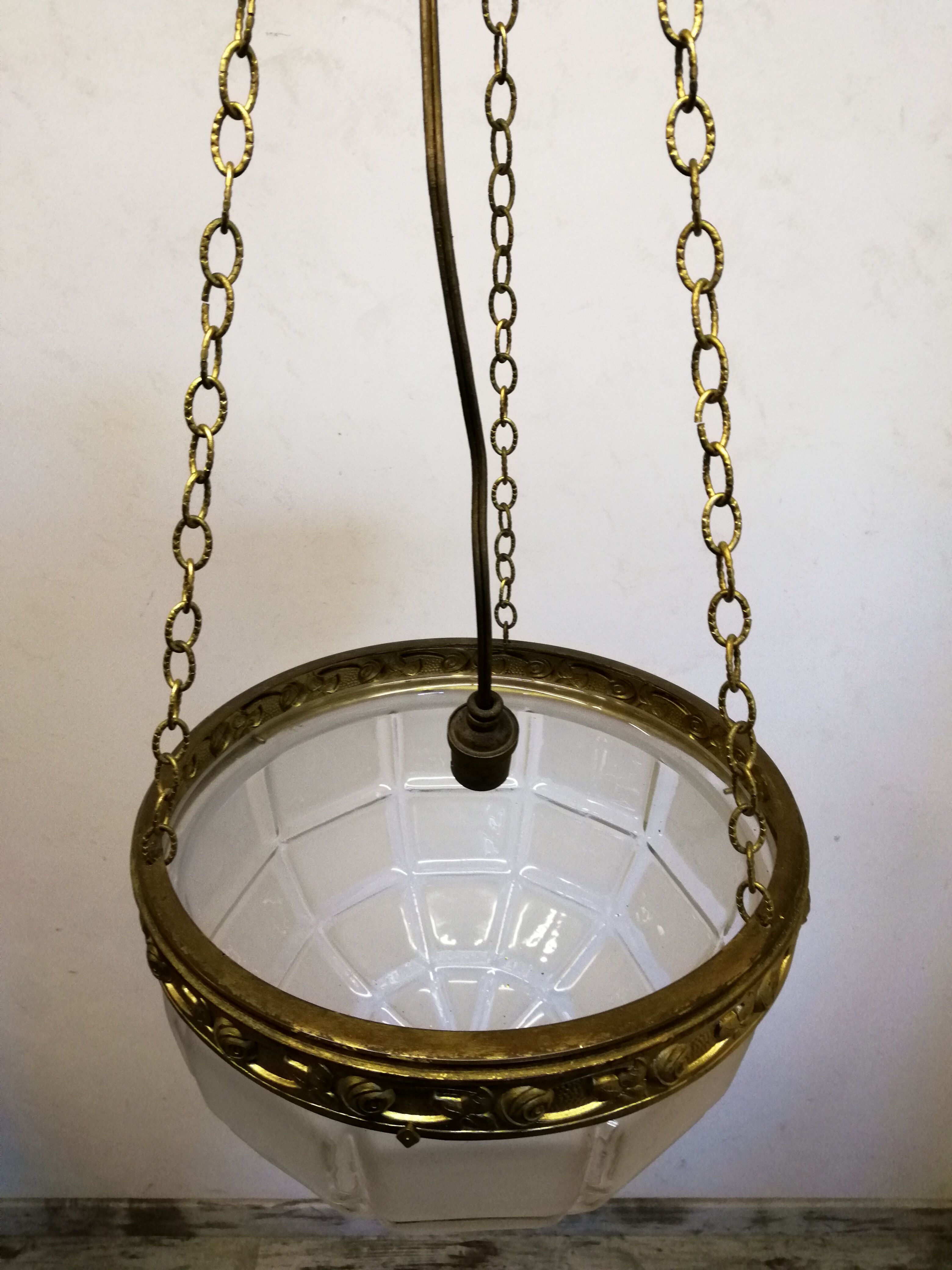 Glass suspension. Art Deco