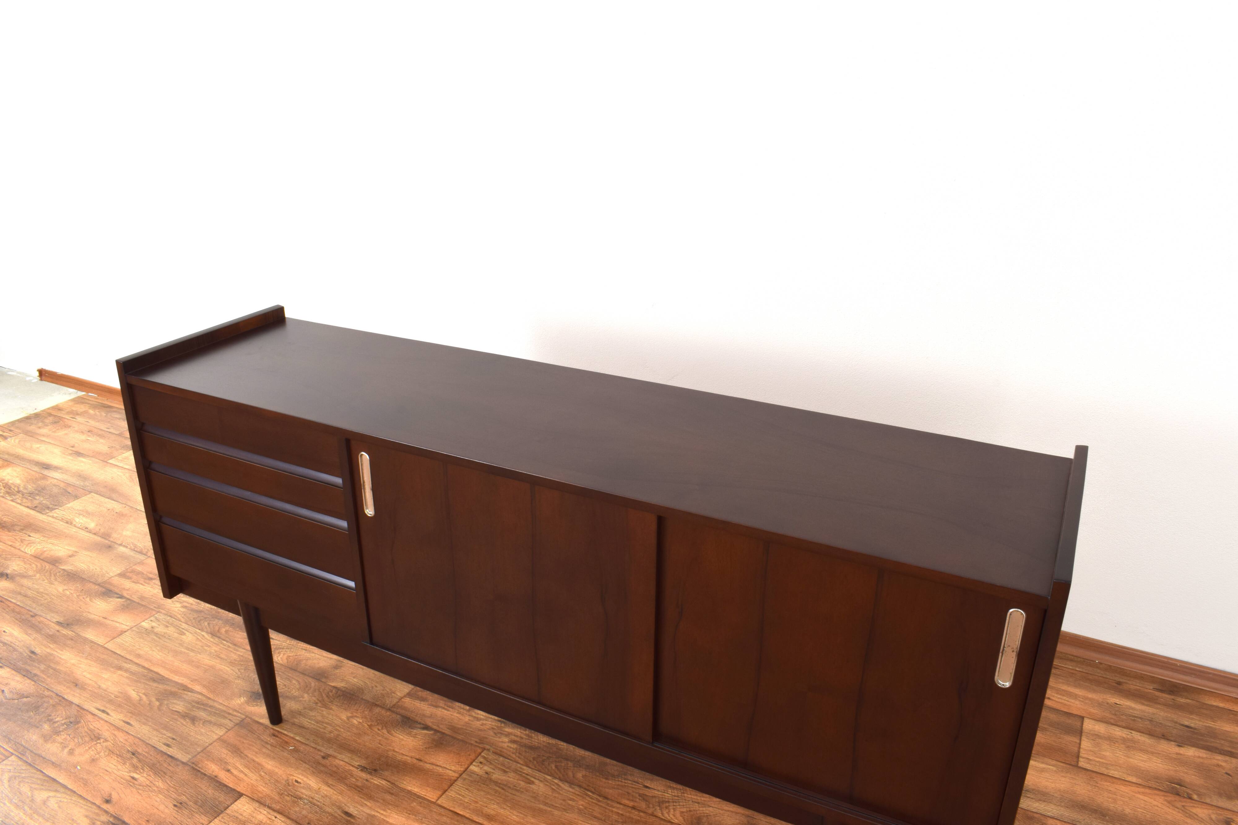 Enfilade Mid-Century en Noyer de Bytomskie Fabryki Mebli, Pologne, 1960s